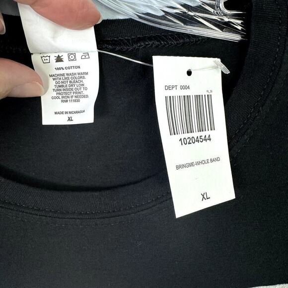 Hot Topic Bring Me The Horizon Black and White Group Shot T-Shirt Juniors' Sz XL - Picture 3 of 11